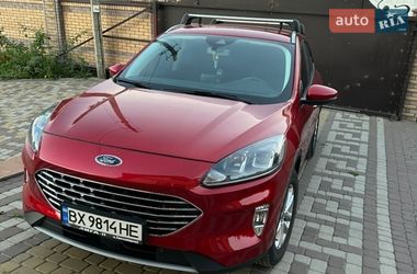 Позашляховик / Кросовер Ford Kuga 2021 в Деражні