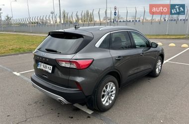 Внедорожник / Кроссовер Ford Kuga 2023 в Николаеве