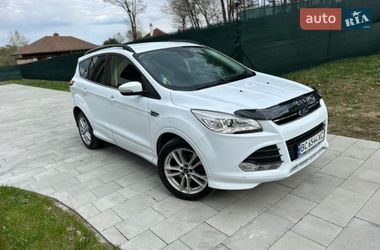 Внедорожник / Кроссовер Ford Kuga 2015 в Львове