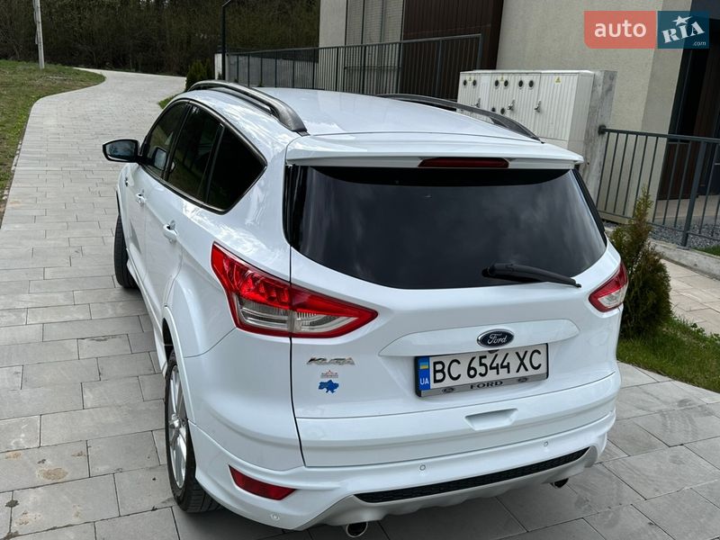 Внедорожник / Кроссовер Ford Kuga 2015 в Львове