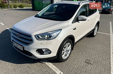 Внедорожник / Кроссовер Ford Kuga 2019 в Валках