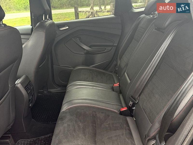 Позашляховик / Кросовер Ford Kuga 2019 в Славуті