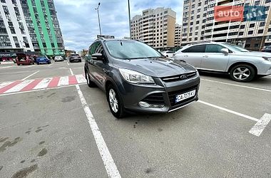 Позашляховик / Кросовер Ford Kuga 2013 в Києві