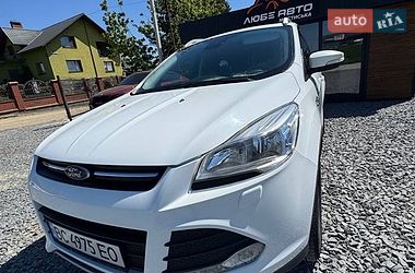 Позашляховик / Кросовер Ford Kuga 2016 в Мостиській