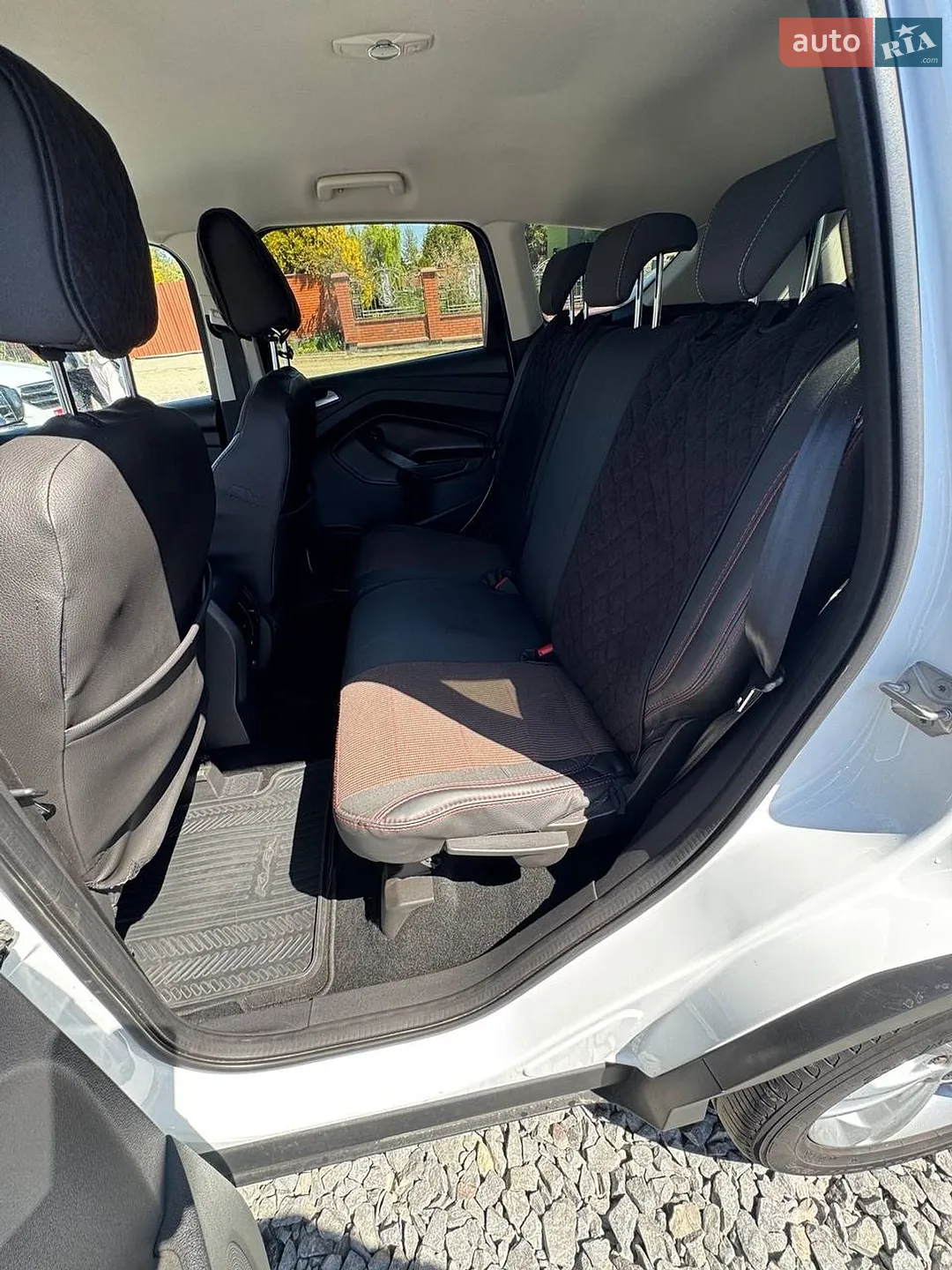 2016 Ford Kuga - мініатюра 23