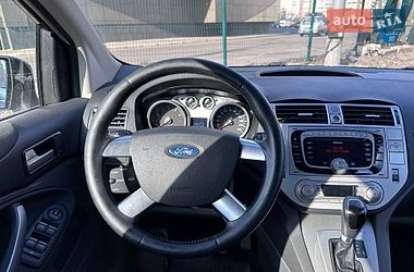Позашляховик / Кросовер Ford Kuga 2010 в Києві