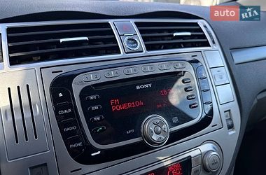 Позашляховик / Кросовер Ford Kuga 2010 в Києві