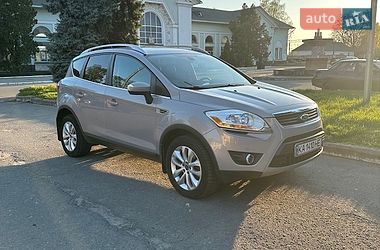 Внедорожник / Кроссовер Ford Kuga 2011 в Лубнах