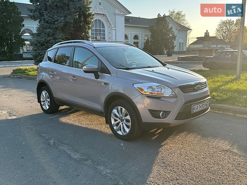 Ford Kuga 2011