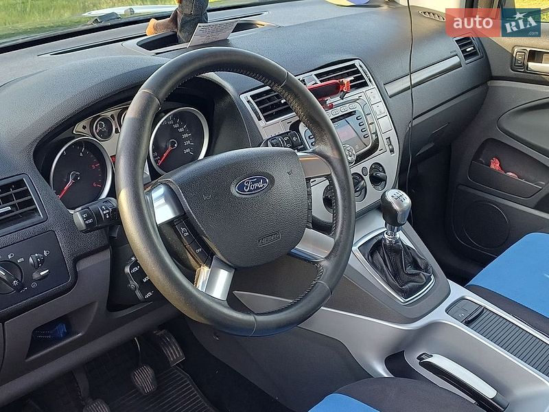 Внедорожник / Кроссовер Ford Kuga 2011 в Киеве