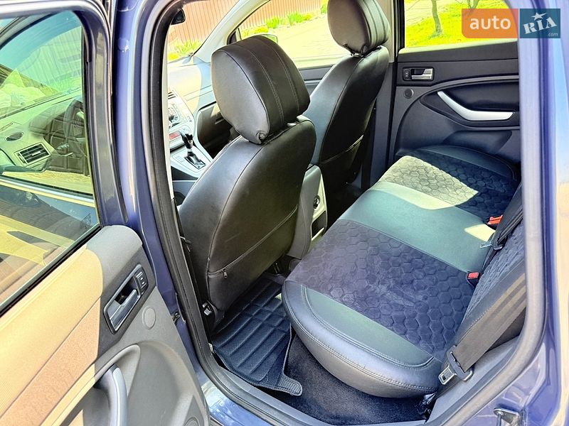 Внедорожник / Кроссовер Ford Kuga 2011 в Харькове