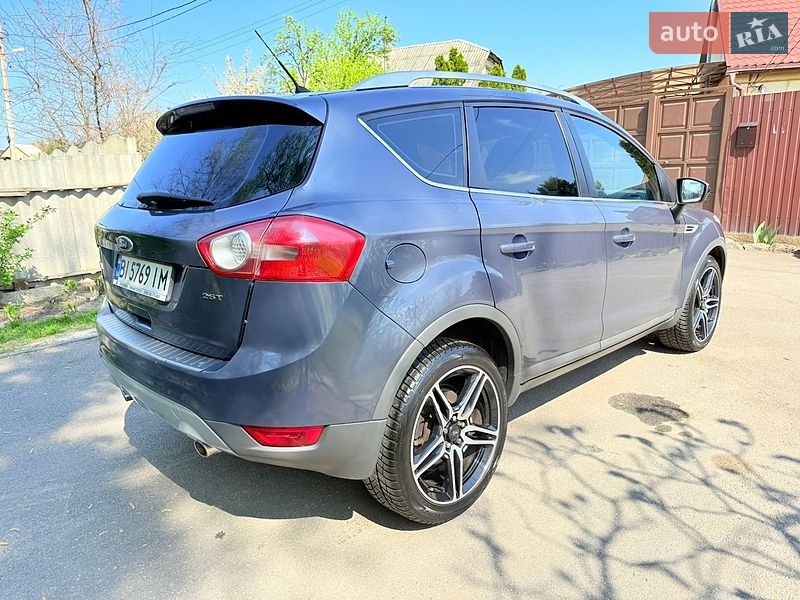Внедорожник / Кроссовер Ford Kuga 2011 в Харькове