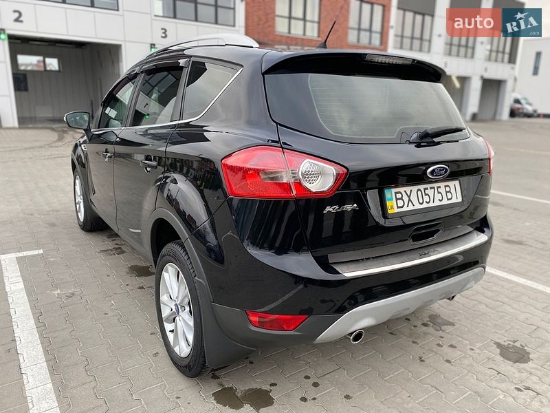 Внедорожник / Кроссовер Ford Kuga 2012 в Виннице