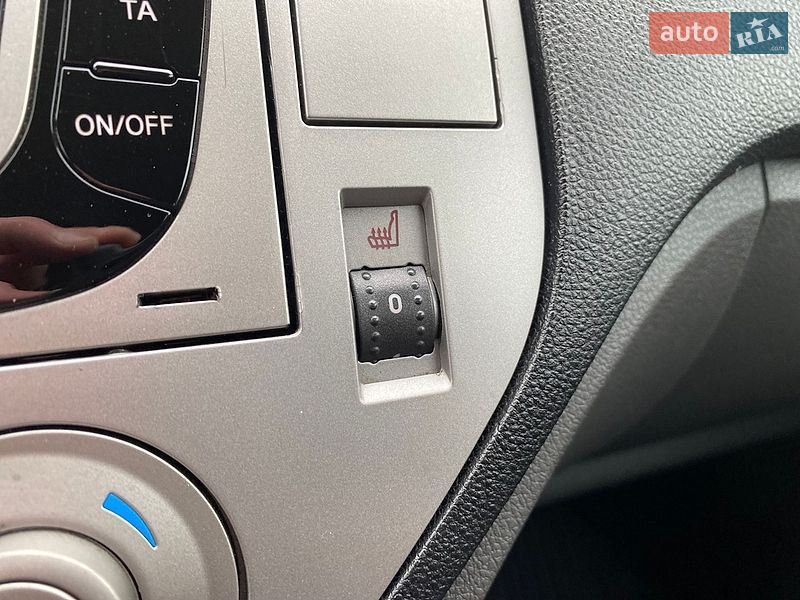 Внедорожник / Кроссовер Ford Kuga 2012 в Виннице