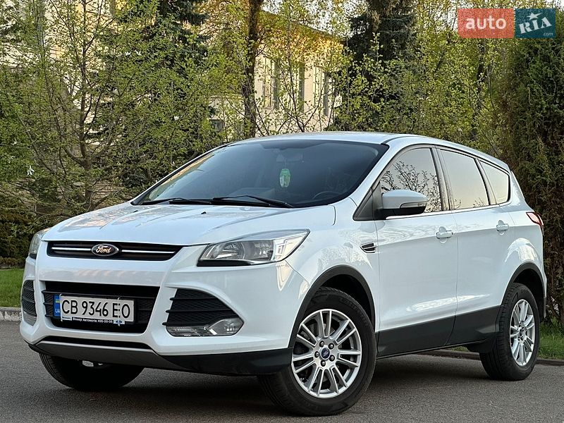 Позашляховик / Кросовер Ford Kuga 2015 в Чернігові