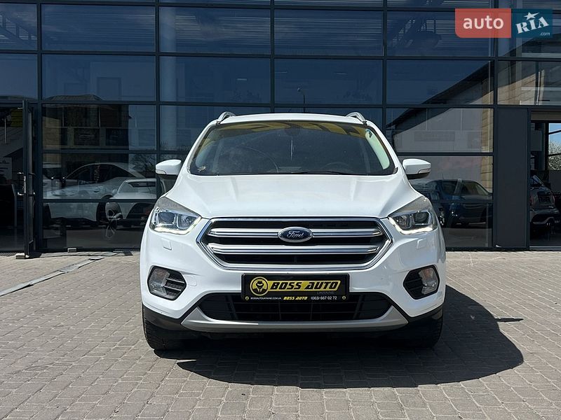 Позашляховик / Кросовер Ford Kuga 2019 в Івано-Франківську