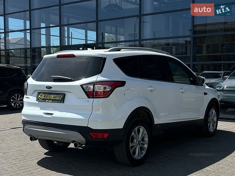 Позашляховик / Кросовер Ford Kuga 2019 в Івано-Франківську