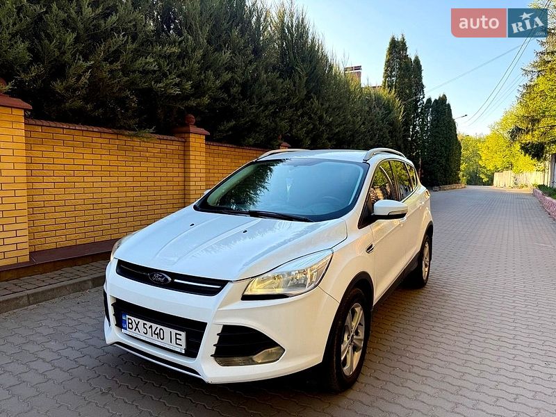 Внедорожник / Кроссовер Ford Kuga 2013 в Хмельницком