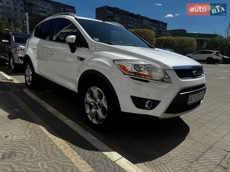 Внедорожник / Кроссовер Ford Kuga 2009 в Ивано-Франковске