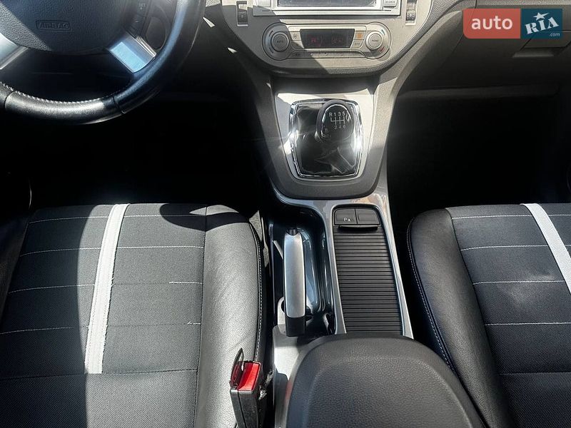 Внедорожник / Кроссовер Ford Kuga 2009 в Ивано-Франковске