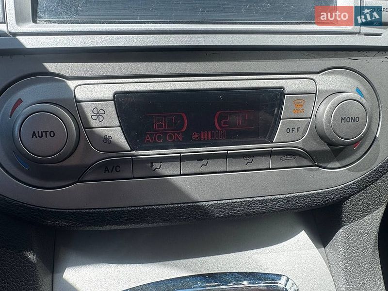 Внедорожник / Кроссовер Ford Kuga 2009 в Ивано-Франковске