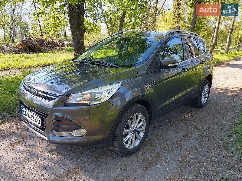 Внедорожник / Кроссовер Ford Kuga 2016 в Каменке