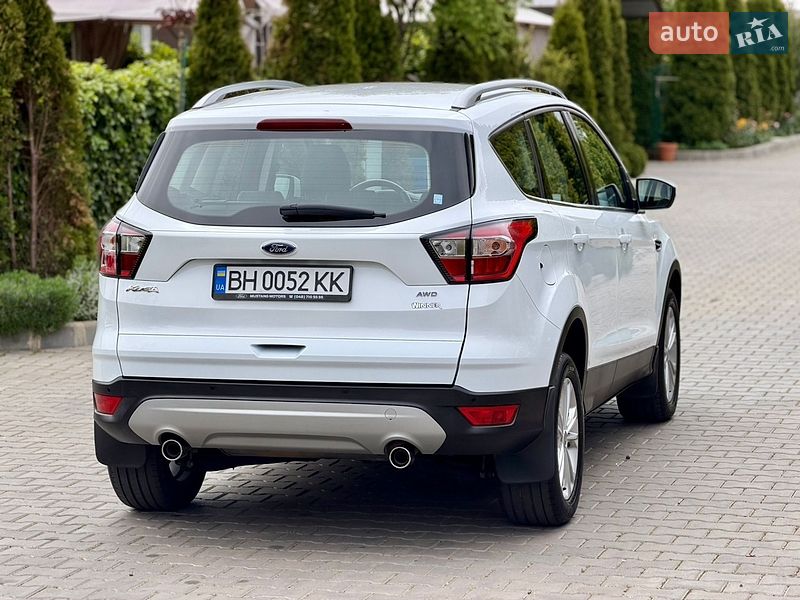 Внедорожник / Кроссовер Ford Kuga 2019 в Одессе