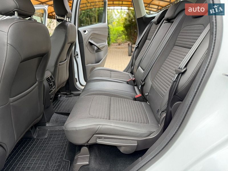 Внедорожник / Кроссовер Ford Kuga 2019 в Одессе