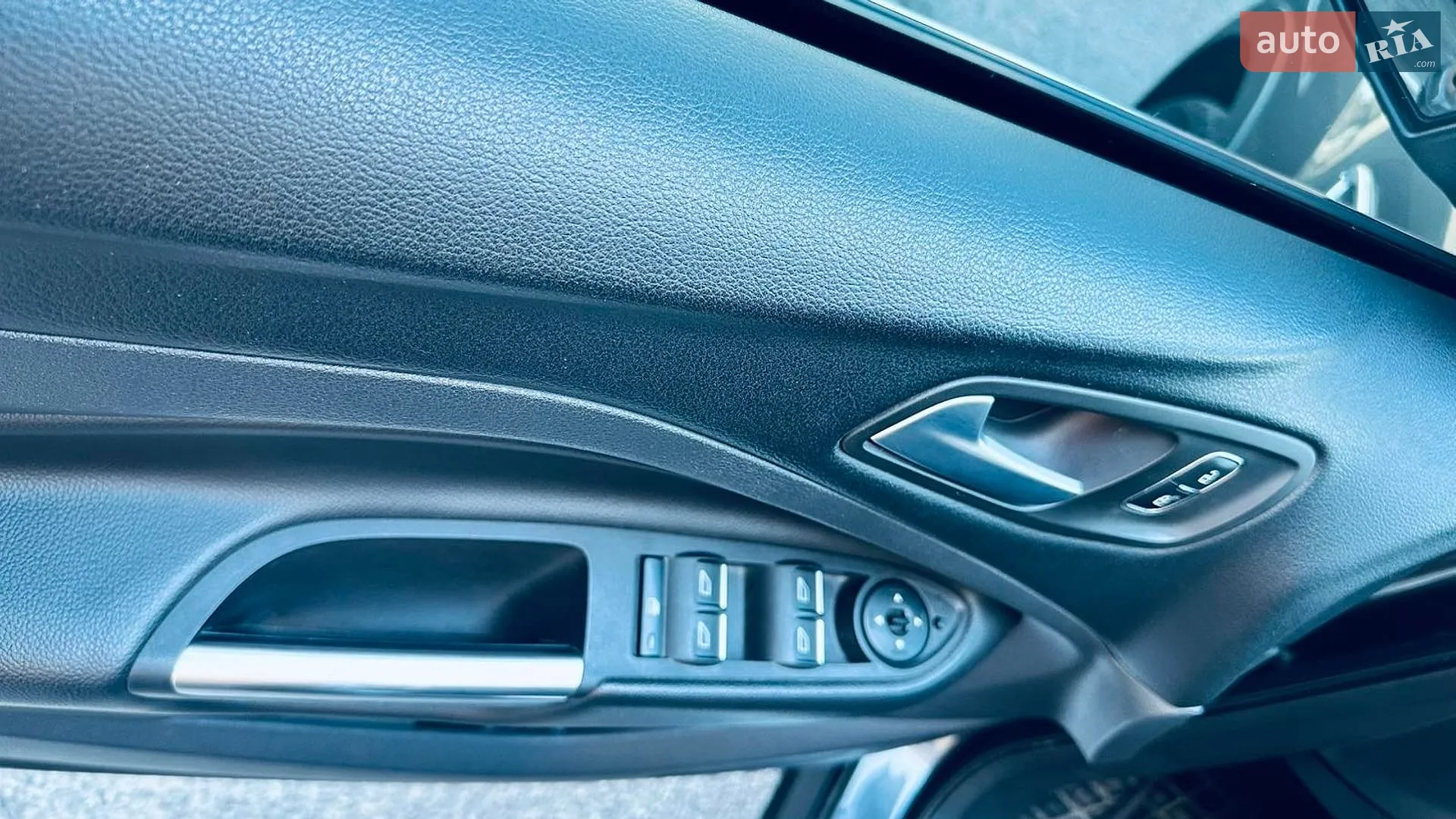 2019 Ford Kuga - мініатюра 10
