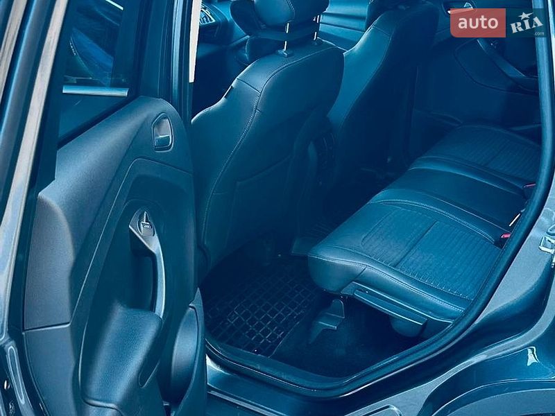 Внедорожник / Кроссовер Ford Kuga 2019 в Днепре