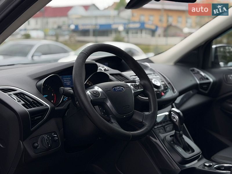 Внедорожник / Кроссовер Ford Kuga 2013 в Тернополе