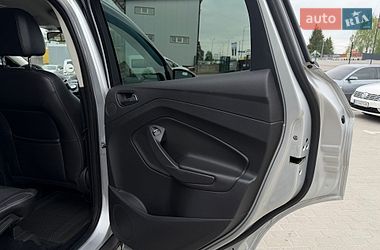 Внедорожник / Кроссовер Ford Kuga 2013 в Тернополе