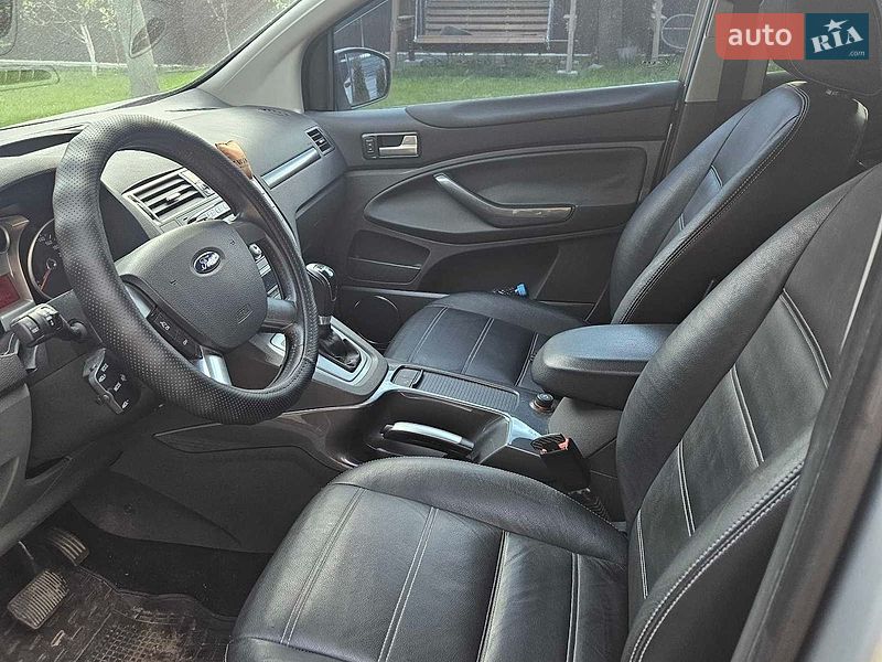 Внедорожник / Кроссовер Ford Kuga 2011 в Киеве