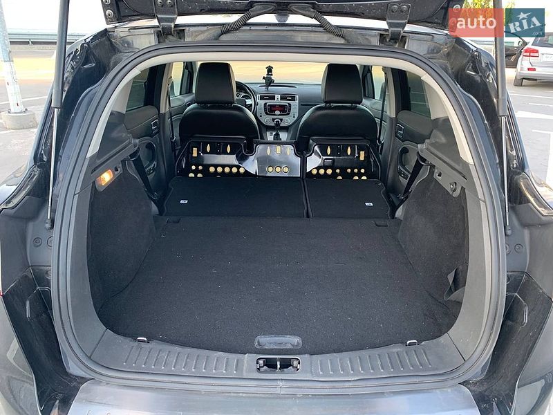 Позашляховик / Кросовер Ford Kuga 2012 в Києві
