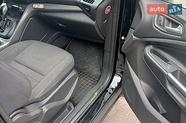 Позашляховик / Кросовер Ford Kuga 2013 в Києві