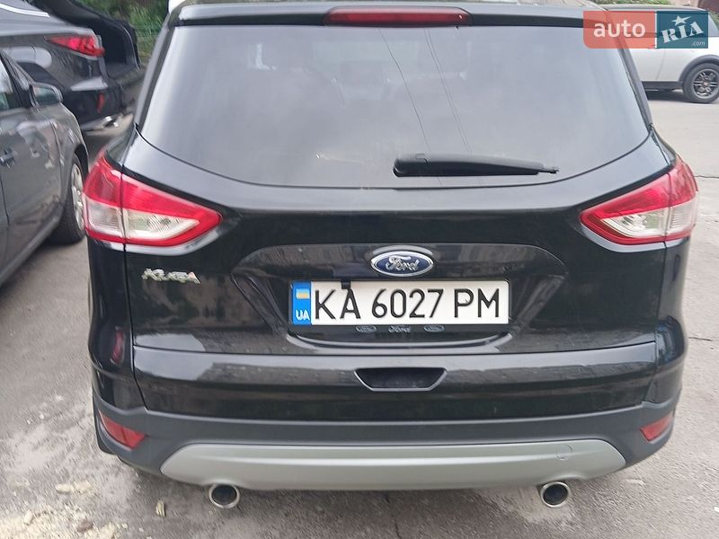Позашляховик / Кросовер Ford Kuga 2013 в Києві