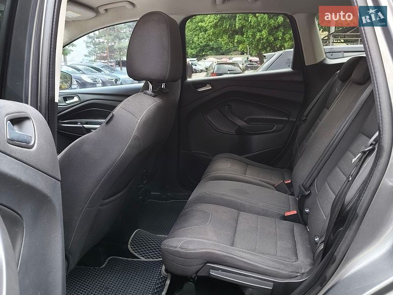 Внедорожник / Кроссовер Ford Kuga 2014 в Львове