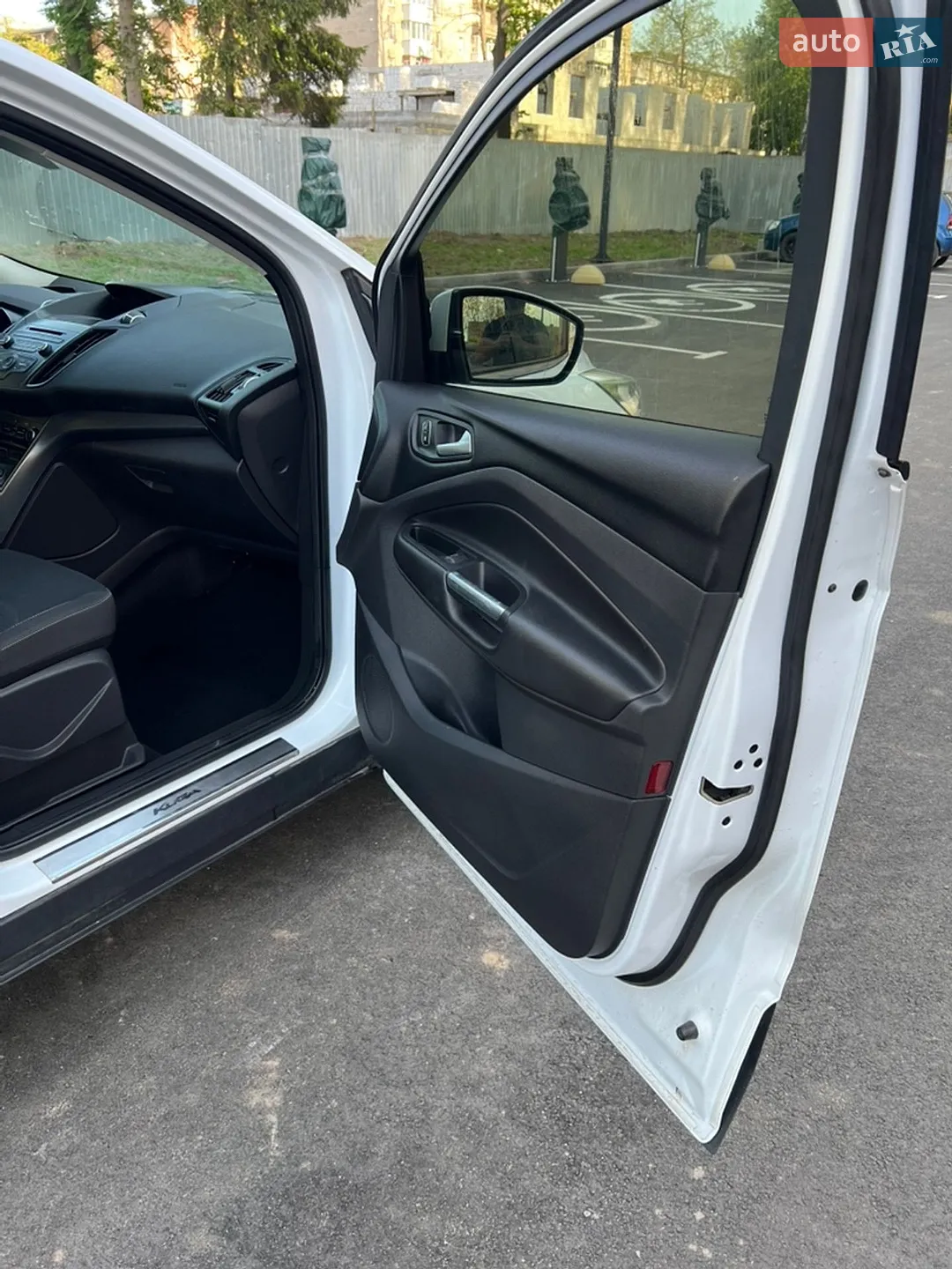 2019 Ford Kuga - мініатюра 28