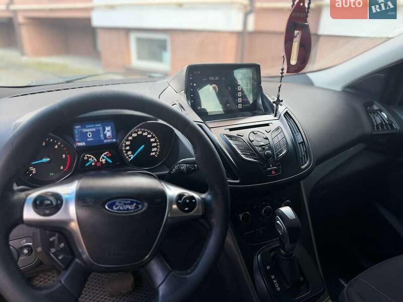 Позашляховик / Кросовер Ford Kuga 2014 в Івано-Франківську
