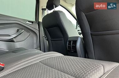 Внедорожник / Кроссовер Ford Kuga 2019 в Львове фото 24 Внедорожник / Кроссовер Ford Kuga 2019 в Львове