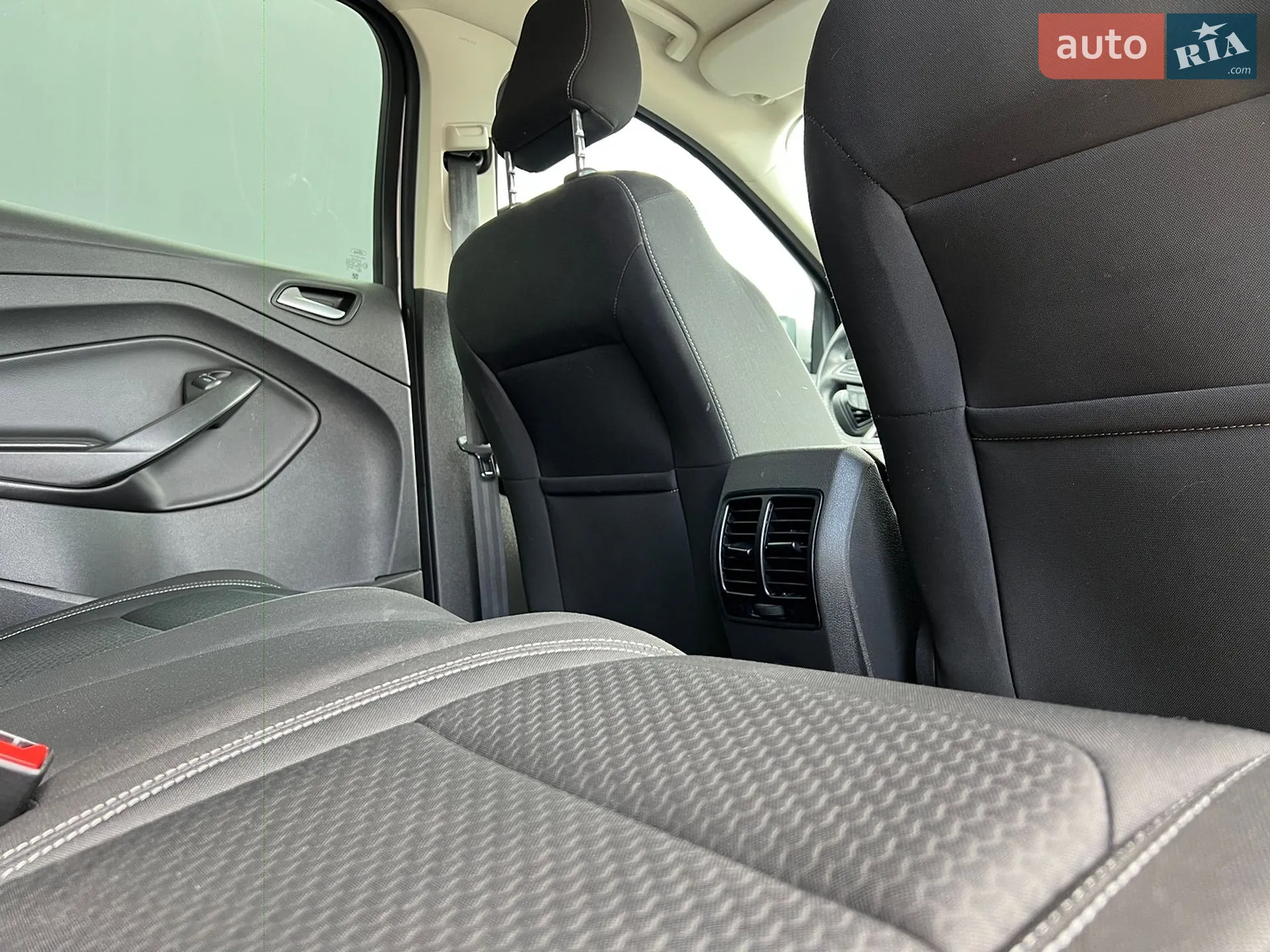 2019 Ford Kuga - мініатюра 24