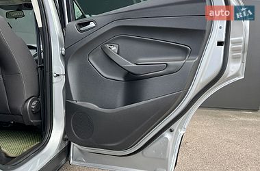 Внедорожник / Кроссовер Ford Kuga 2019 в Львове фото 28 Внедорожник / Кроссовер Ford Kuga 2019 в Львове