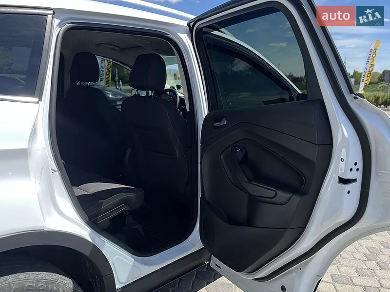 Ford Kuga 2014 VIN WF0AXXWPMAEU83257 фото оголошення 25 з 65