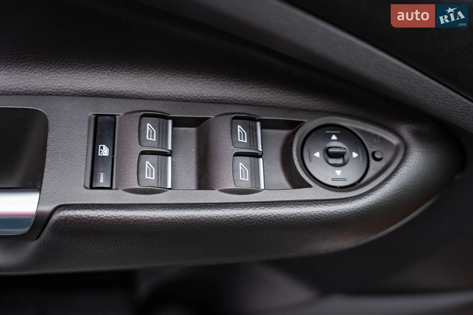 2016 Ford Kuga - мініатюра 15