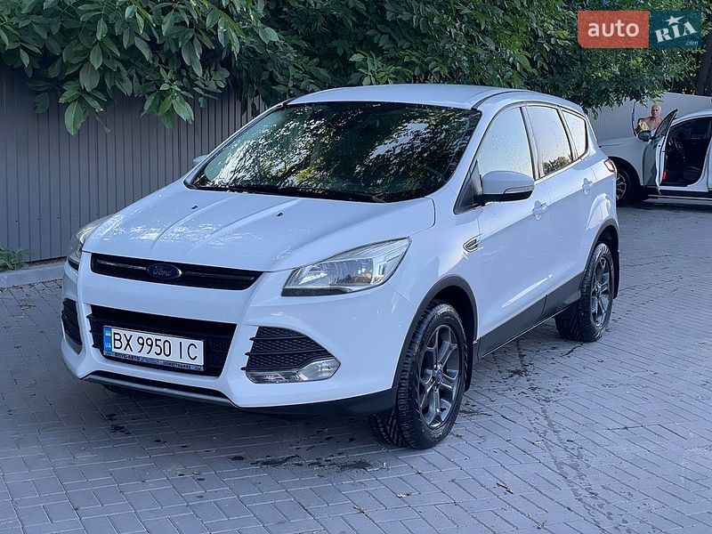 Позашляховик / Кросовер Ford Kuga 2015 в Хмельницькому
