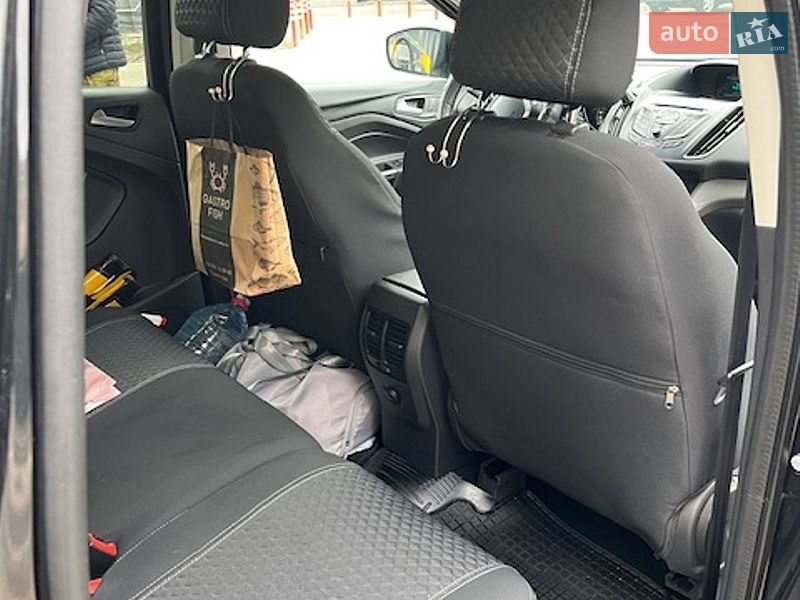 Внедорожник / Кроссовер Ford Kuga 2015 в Харькове