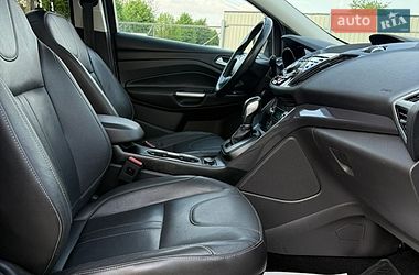 Внедорожник / Кроссовер Ford Kuga 2014 в Дрогобыче