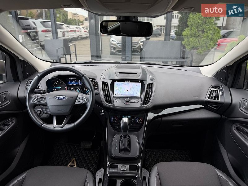 Позашляховик / Кросовер Ford Kuga 2019 в Києві