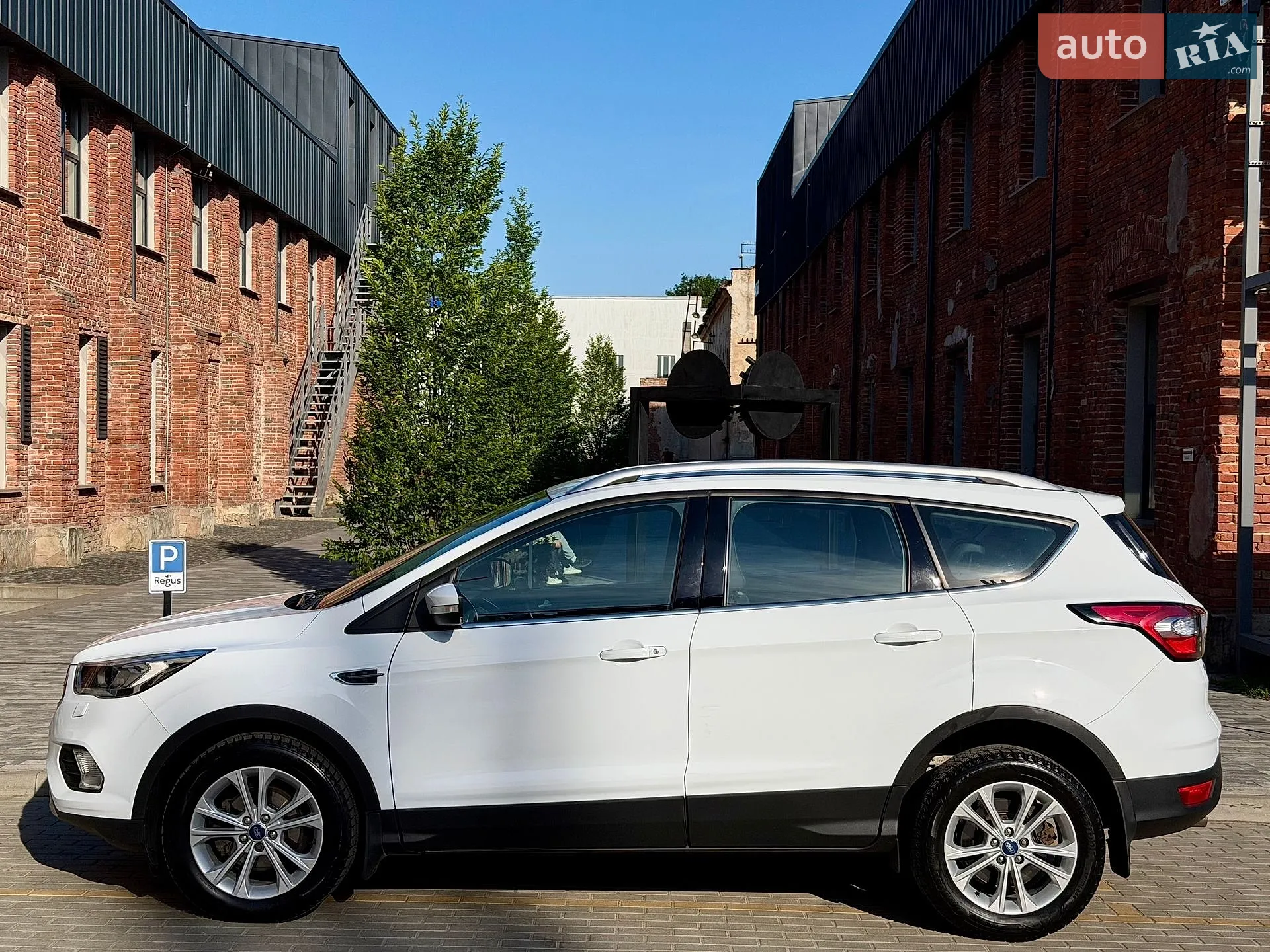 2019 Ford Kuga - мініатюра 12