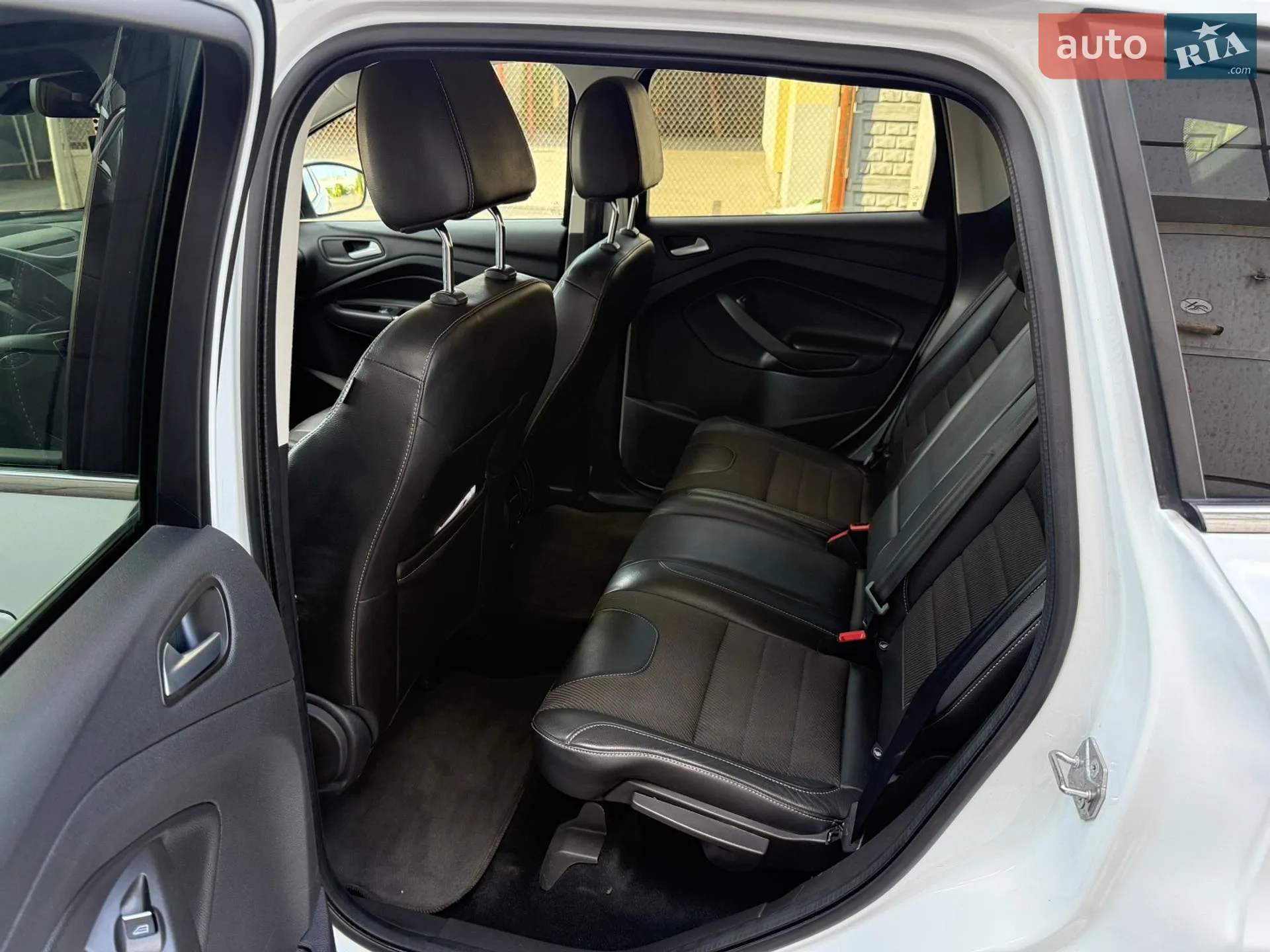 2017 Ford Kuga - мініатюра 21